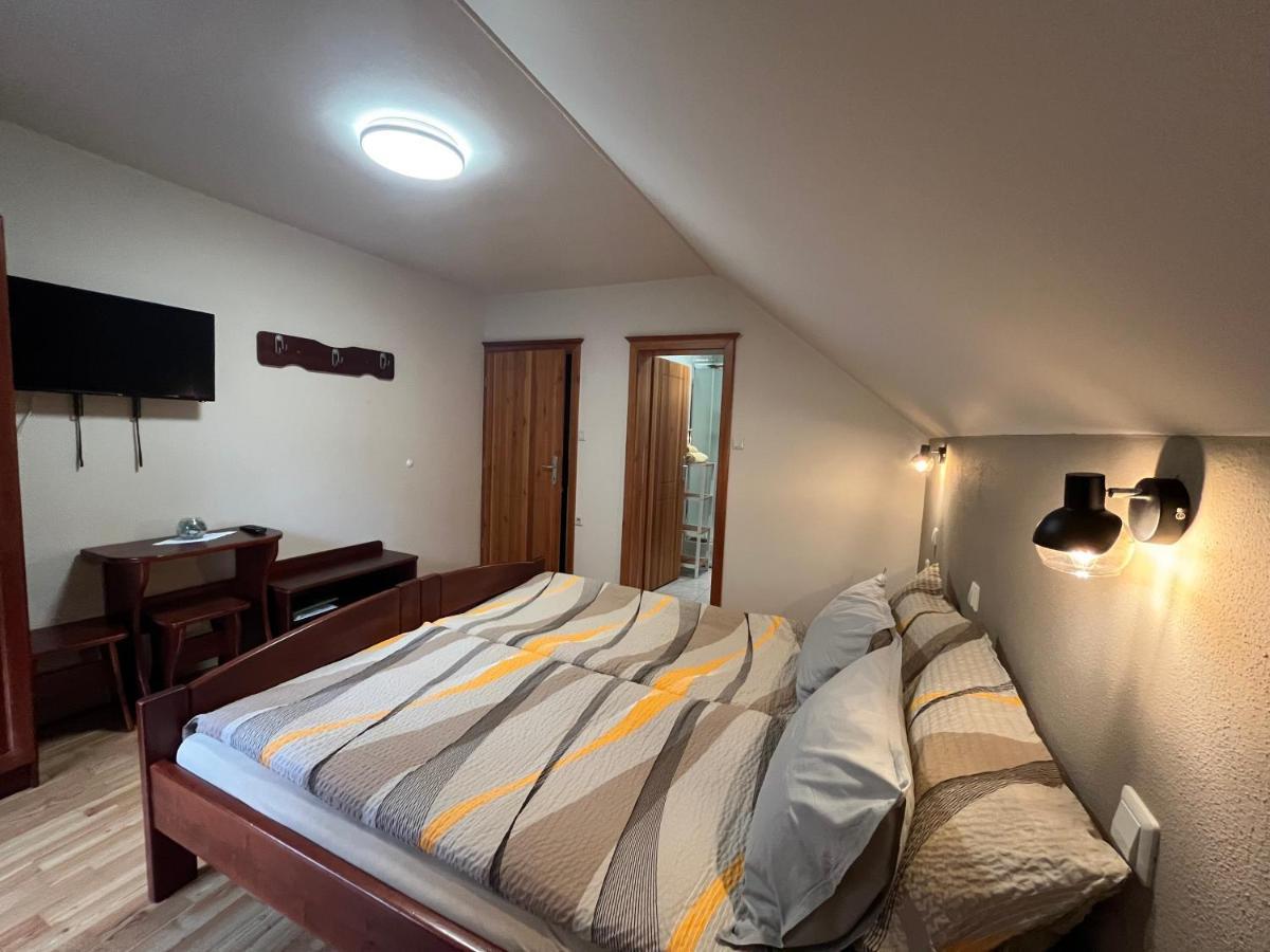 Na Logu - Farm Stay Ambroz Gregorc Solčava Exterior foto